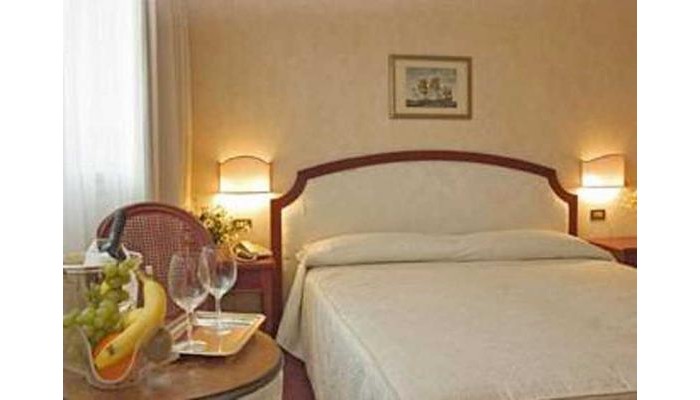 Hotel Martini poza 4