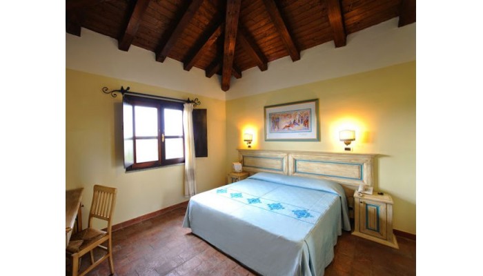 Hotel Villaggio Baia Dei Pini poza 3