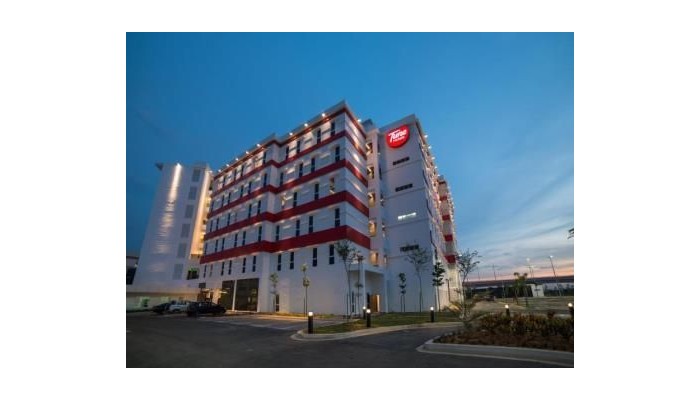 Tune Hotel - Klia2 poza 5
