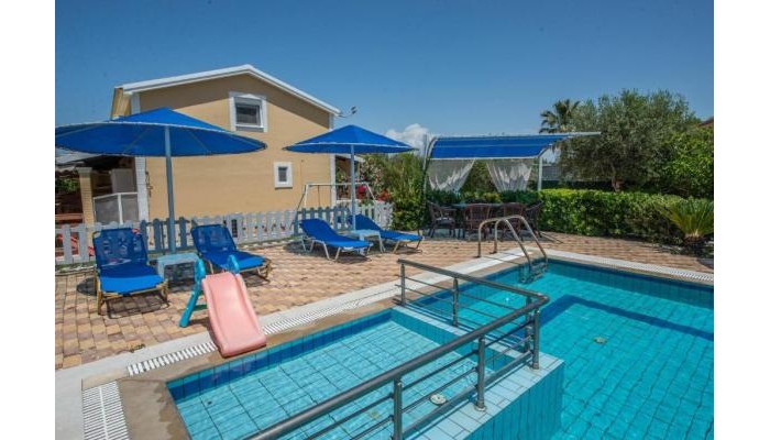 Eleni Family Apartments poza 19