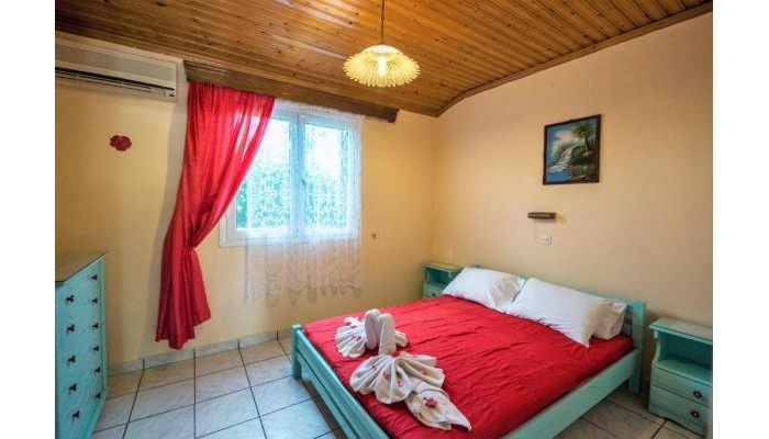 Eleni Family Apartments poza 2