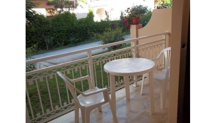 Toulas Apartments poza 3