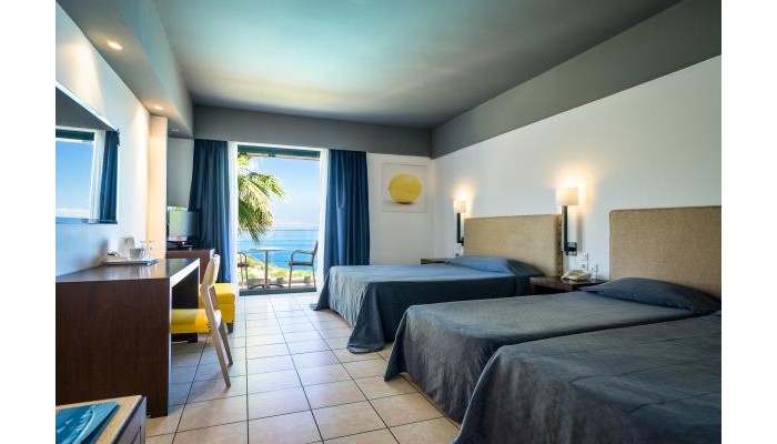 Apostolata Island Resort & Spa poza 4