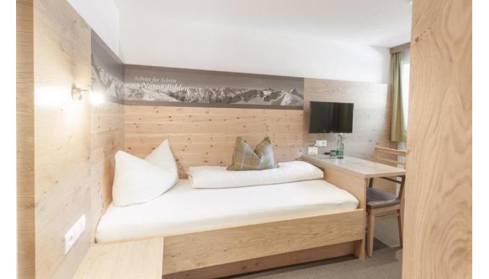 Hotel Garni Ötztal poza 5