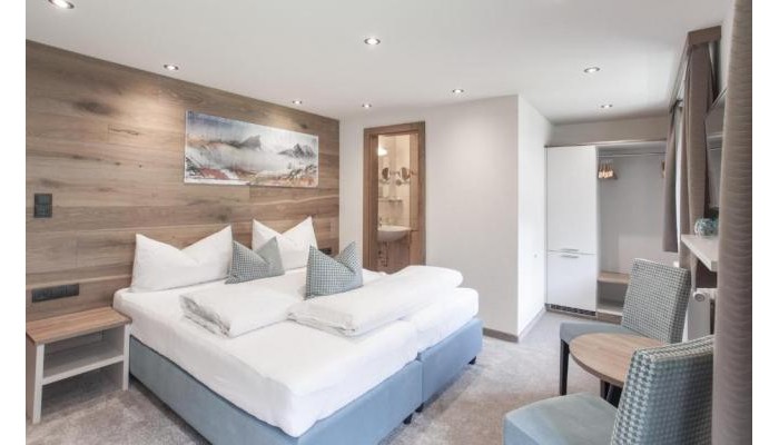 Hotel Garni Ötztal poza 2