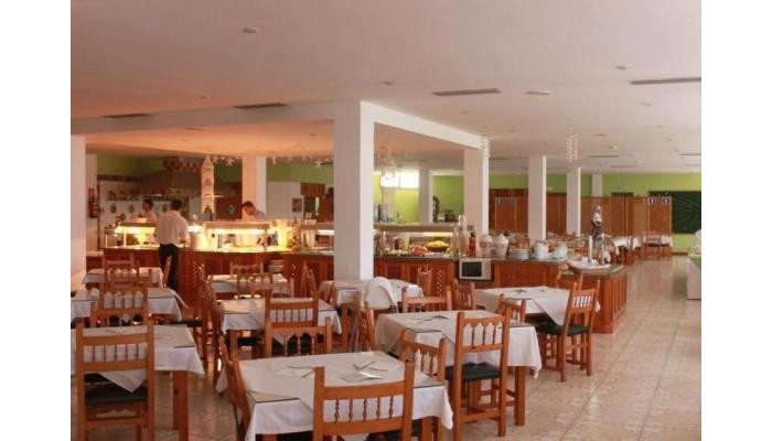 Beach Club Apartments poza 8