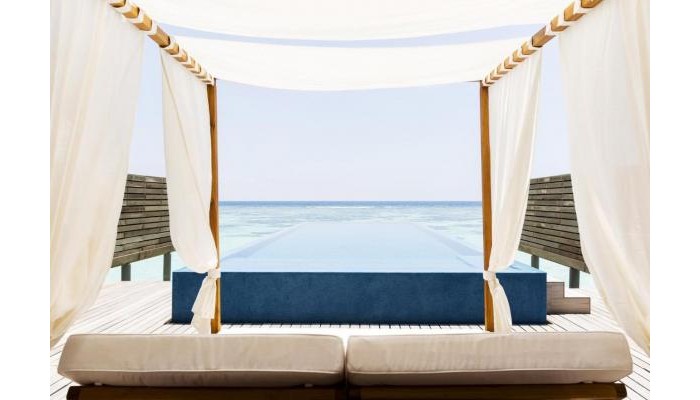 Lux South Ari Atoll Resort & Villas poza 5