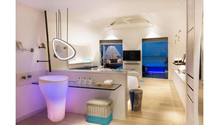 Lux South Ari Atoll Resort & Villas poza 11