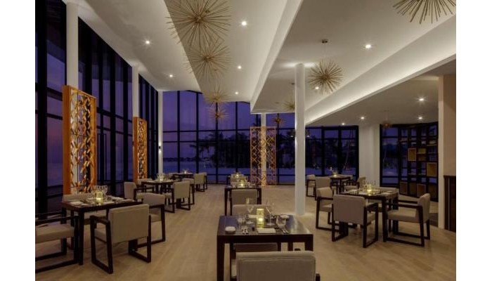 Radisson Blu Resort Maldives poza 17