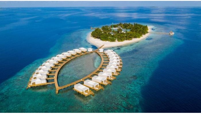 Sandies Bathala Island Resort poza 1