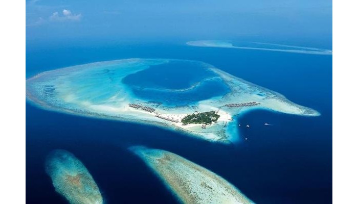 Hotel Constance Moofushi Maldives poza 2