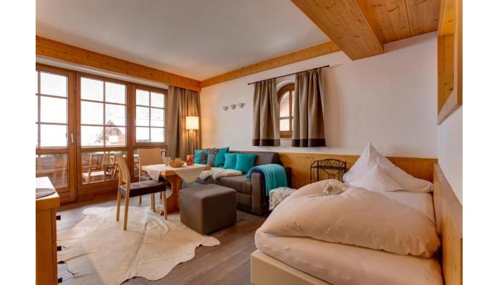 Hotel Am Dorfplatz Suites - Adults Only poza 8