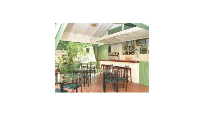 Angler Apartments poza 1