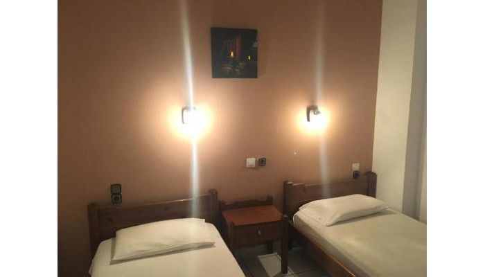 Litsa Efi Apartments poza 3