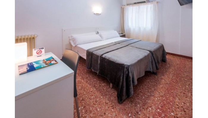 Catalunya Express Hotel poza 6