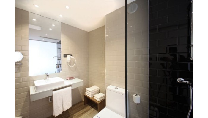 Hotel The Element poza 6