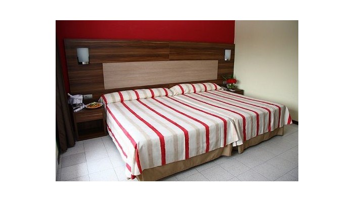 Ohtels Gran Hotel Europe poza 6