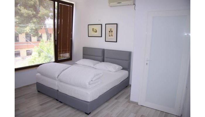 Art Hostel & Apartments poza 3