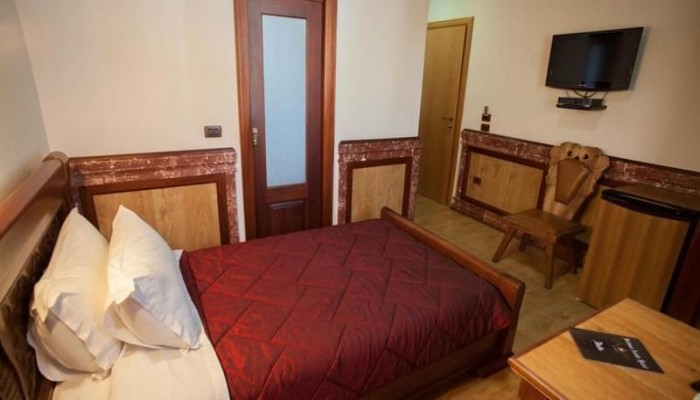 Hotel Brilant Antik poza 7