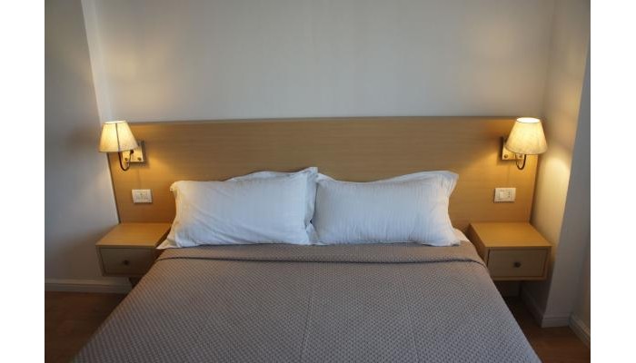 Oda Hotel Tirana poza 6