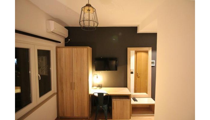 Oda Hotel Tirana poza 8