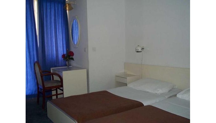 Hotel Jadran poza 9
