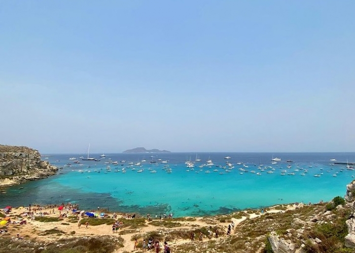 Insula Sicilia poza Insula Sicilia poza