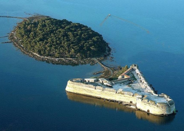 Descoperiți farmecul medieval al orașului Sibenik poza Descoperiți farmecul medieval al orașului Sibenik