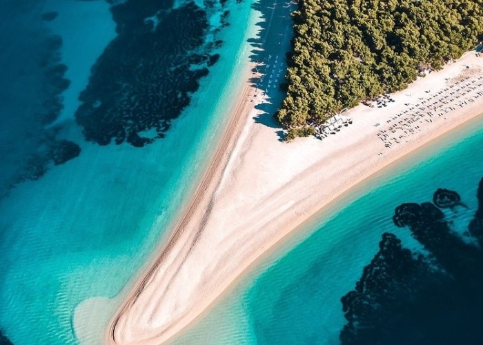 poza  Insula Brac - destinația perfectă pentru un concediu liniștit
