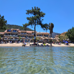 poza <p><i class='fa fa-plus-circle text-success'></i>&nbsp;Vedere cu hotelul, întrare lina în mare</p><p><i class='fa fa-minus-circle text-danger'></i>&nbsp;Nu am</p>