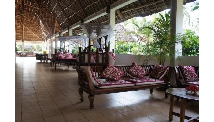 Uroa Bay Beach Resort poza 10