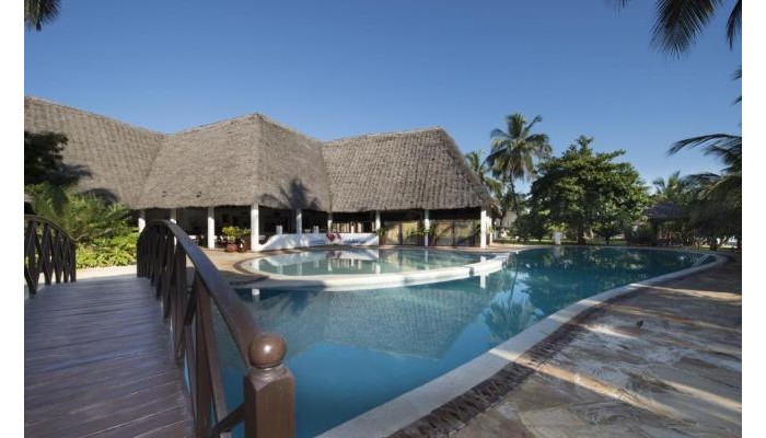 Uroa Bay Beach Resort poza 12