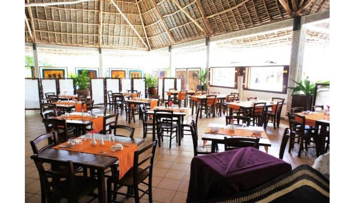 Uroa Bay Beach Resort poza 11