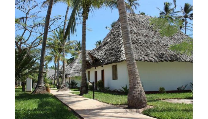 Uroa Bay Beach Resort poza 3