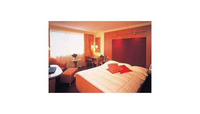 Hotel Park Plaza poza 1