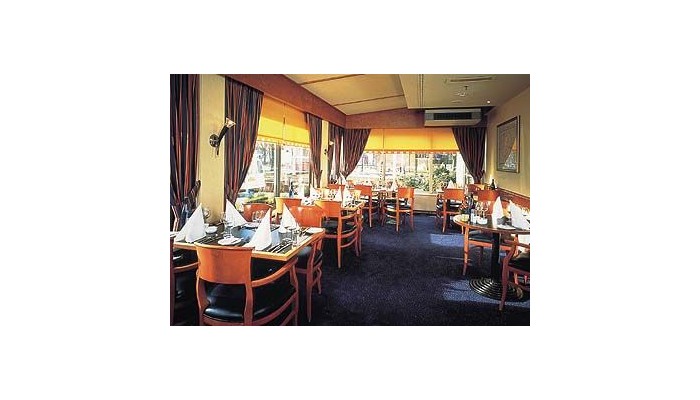 Hotel Park Plaza poza 2