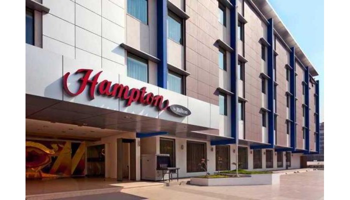 Hotel Hampton By Hilton Vadodara-alkapuri poza 1