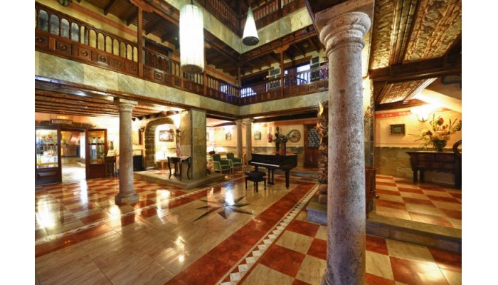 Hotel El Nogal poza 2