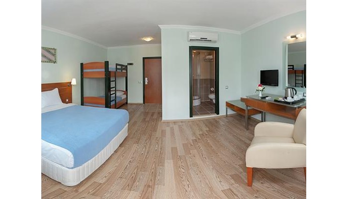 Petunya Beach Resort poza 2