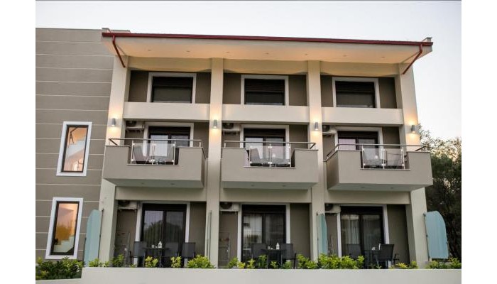 Gmare Studios And Apartments poza 7