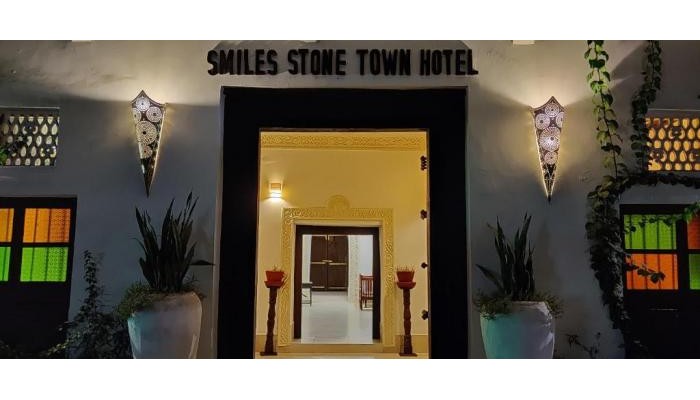 Hotel Smiles Stone Town poza 1