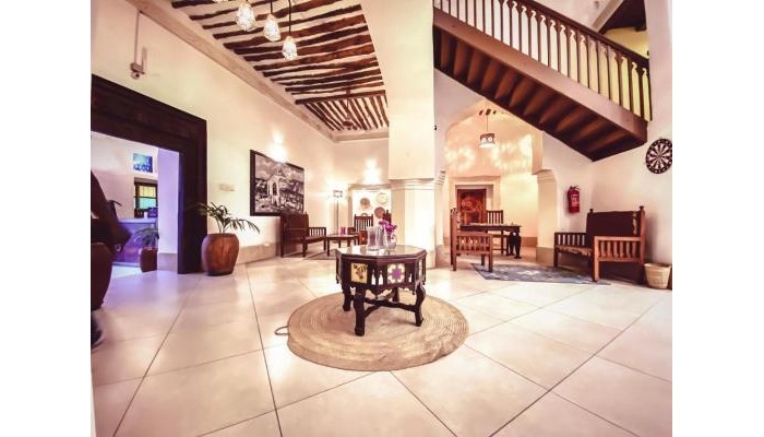 Hotel Smiles Stone Town poza 11