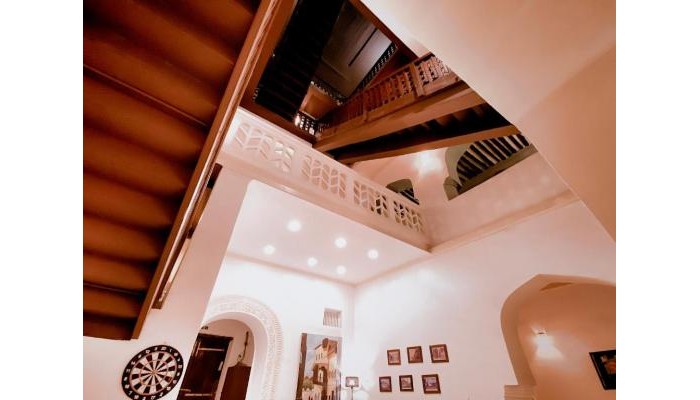 Hotel Smiles Stone Town poza 4